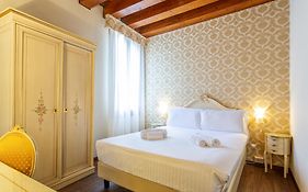Hotel Orion